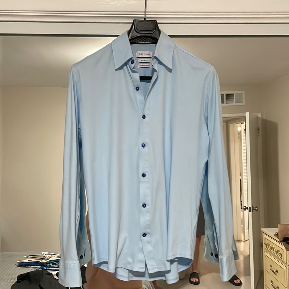 Gently worn Men’s Levinas shirt